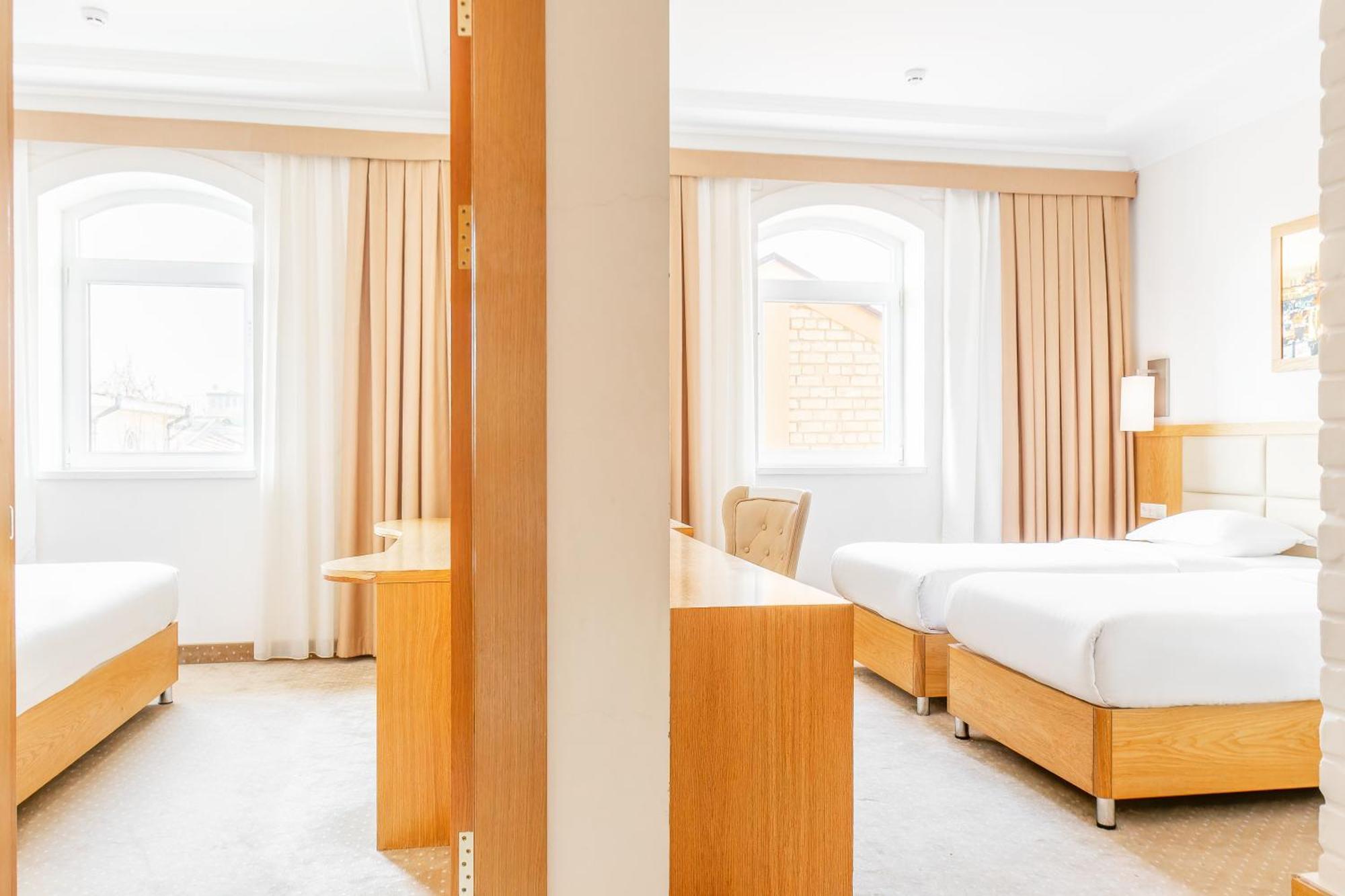 Praga Hotel Ташкент Екстер'єр фото